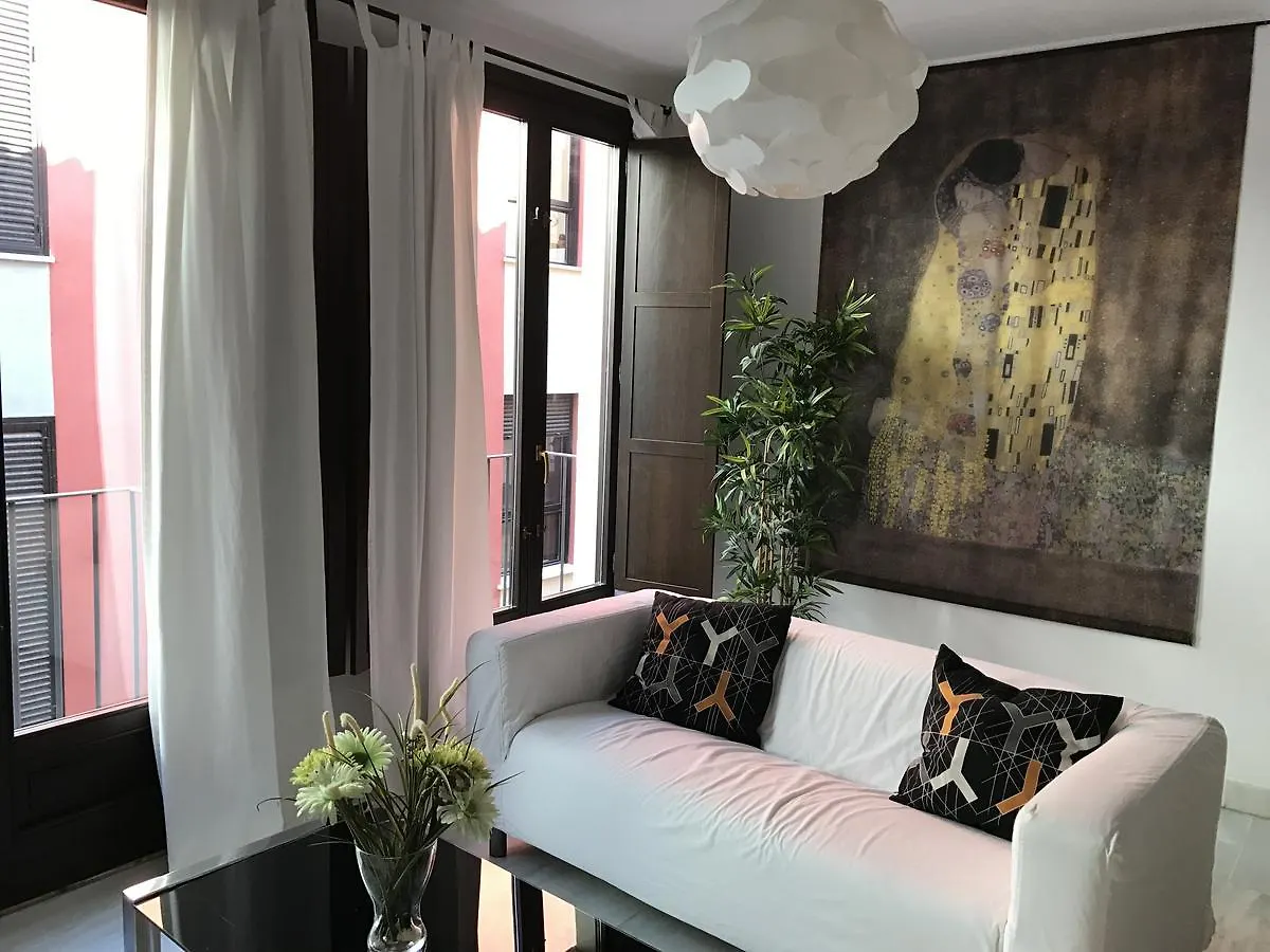 Malaga Apartamentos - Jinetes, 13 Spain