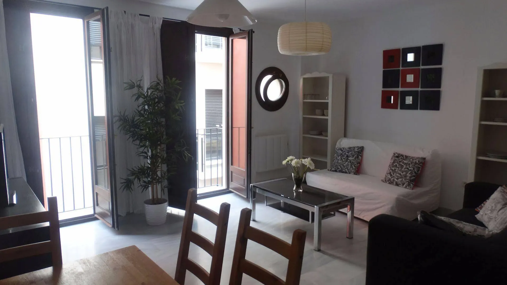 Malaga Apartamentos - Jinetes, 13