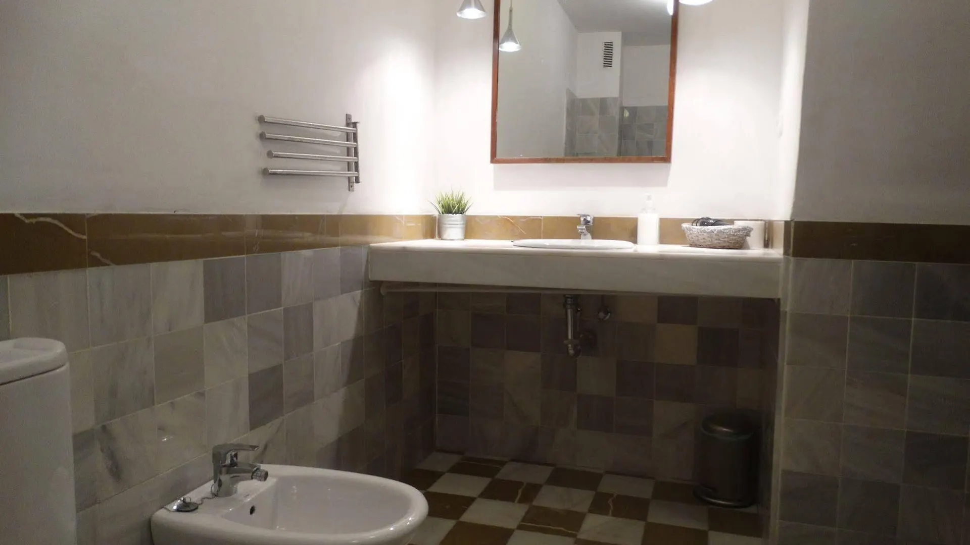 Apartment Malaga Apartamentos - Jinetes, 13 Spanien